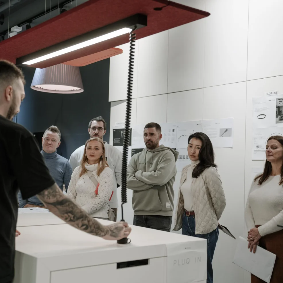 > 300 Employees