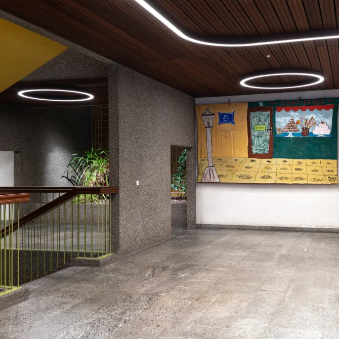 glorious-superg-ecoleduseujet-primary-school-corridor