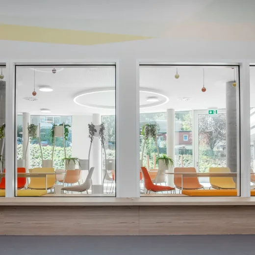 bethel-klinik-beleuchtung-im-gesundheitswesen-gang-kantine-esstisch-beleuchtung-arbeitsplatz-glorious-singn-snooker