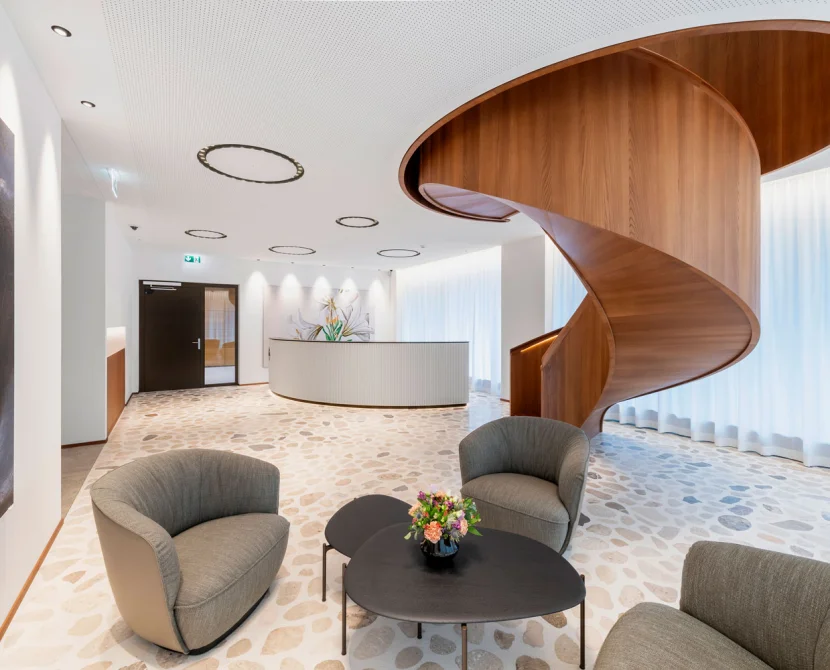 lgt-bleicherweg-deckenleuchte-lounge