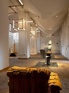 Cooperation with Tom Dixon