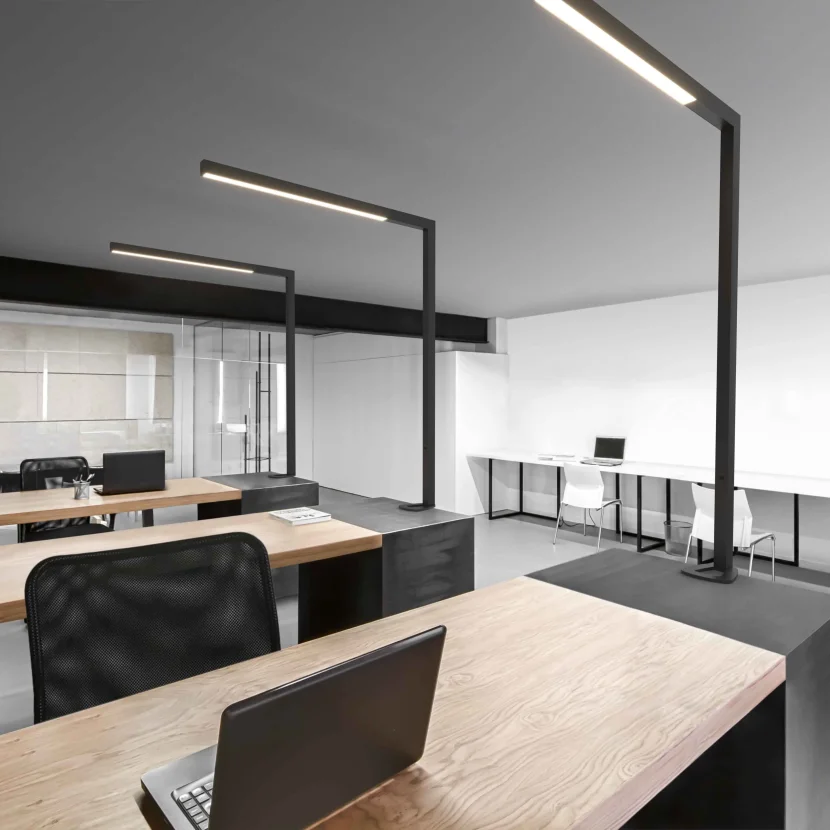hypro-f_desk-freistehend-stehleuchte-3