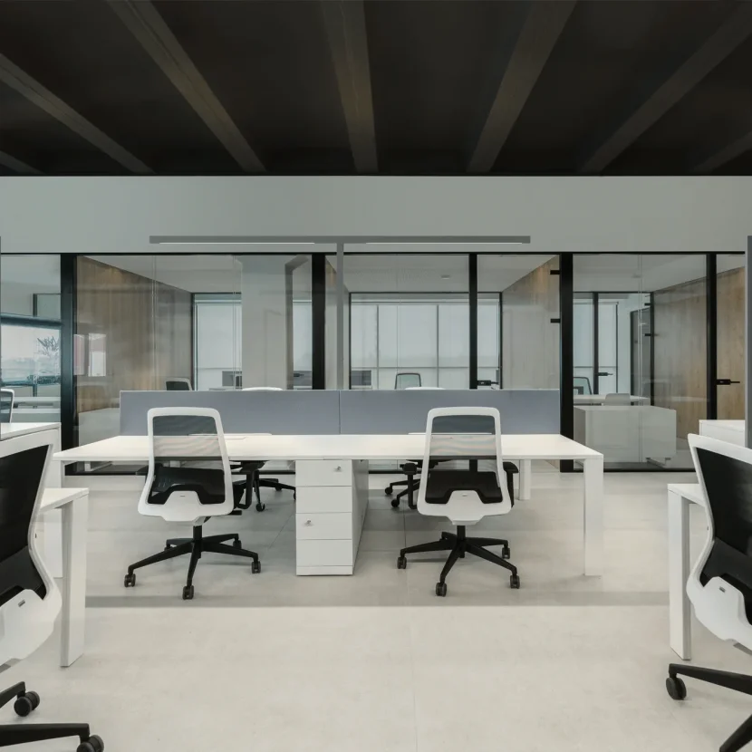 slider-f-double-oficinas-idai