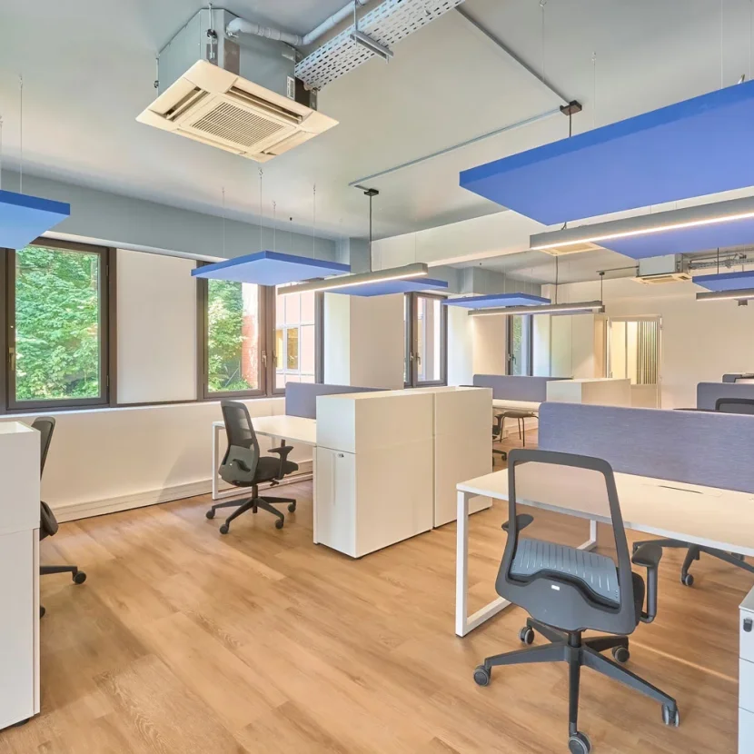 office-project-buero-arbeitsplatz-tisch-buerogebaeude-pendelleuchte-slider-imagine