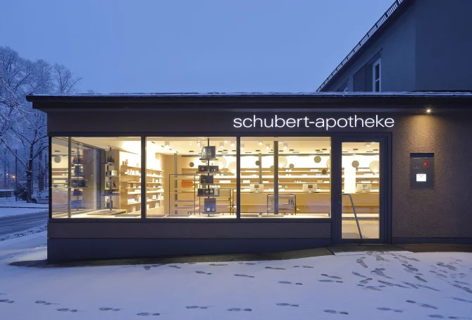 pro_aposchubert_0959