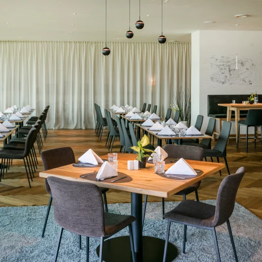 pro_arcotel-hotels-resorts_lokal-uferei_r0a8022_ret