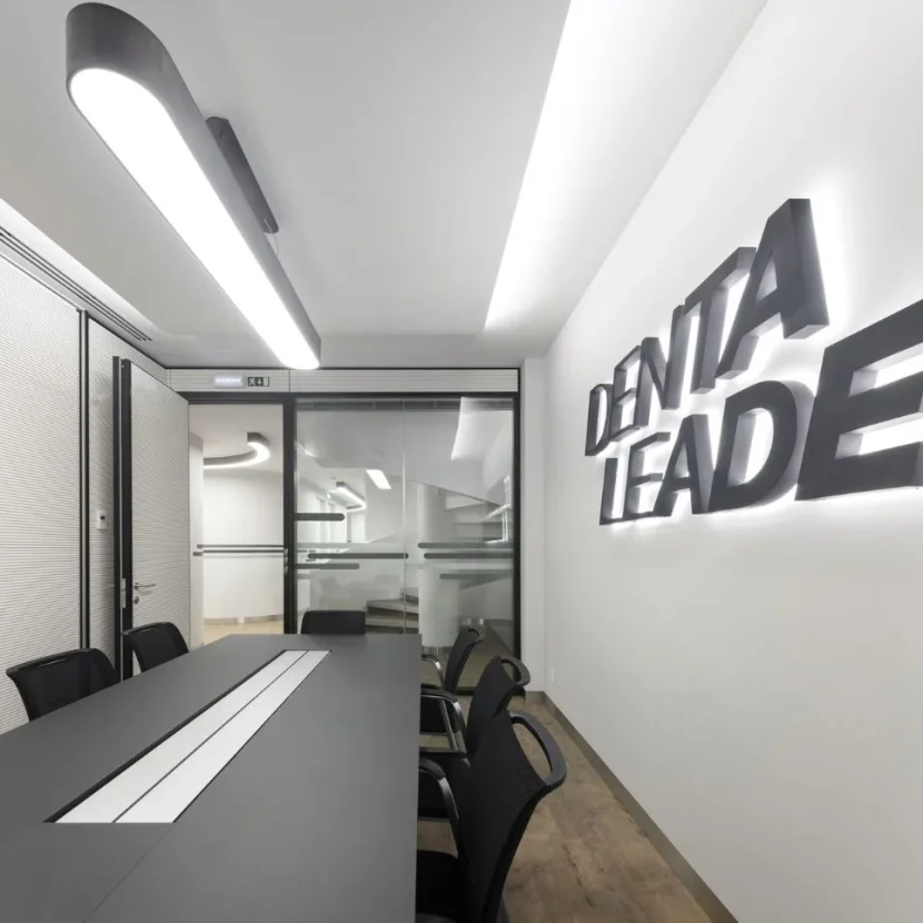 prolicht_dentaleader_102