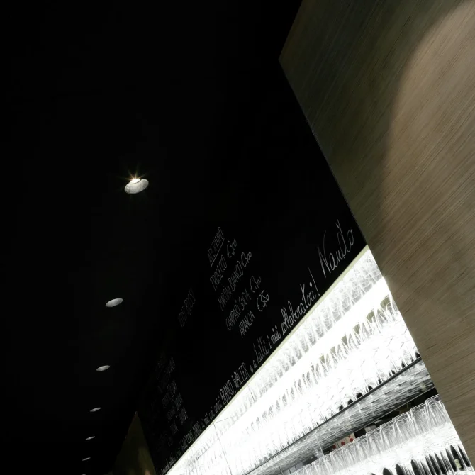 prolicht_solovino_innsbruck_austria_gallery_02