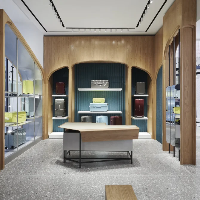 rimowa_store_vienna_june2020_079b