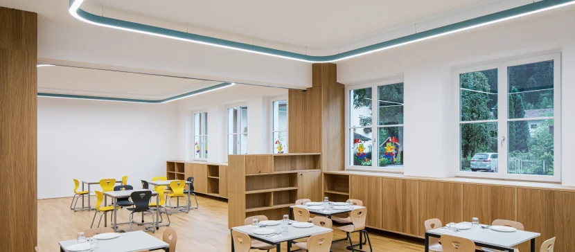 volksschule-scho-nwies-tabernig-zierl-architekten-christian-flatscher-02-ret