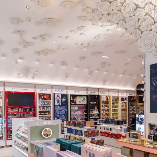 wells-garrett-einkaufszentrum-retail-spot-verkaufsbereich-centriq-imagine-mechaniq-magiq