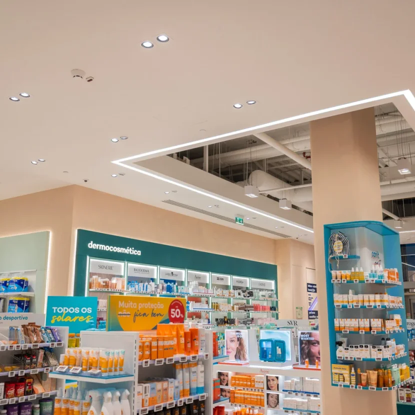 wells-garrett-einkaufszentrum-retail-spot-verkaufsbereich-slider-magiq-centriq-imagine-mechaniq