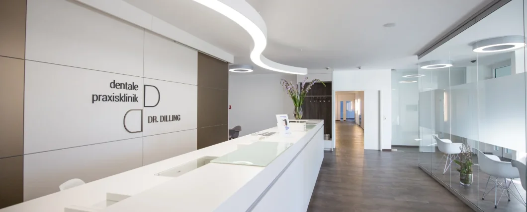 Dentist Dr. Dilling