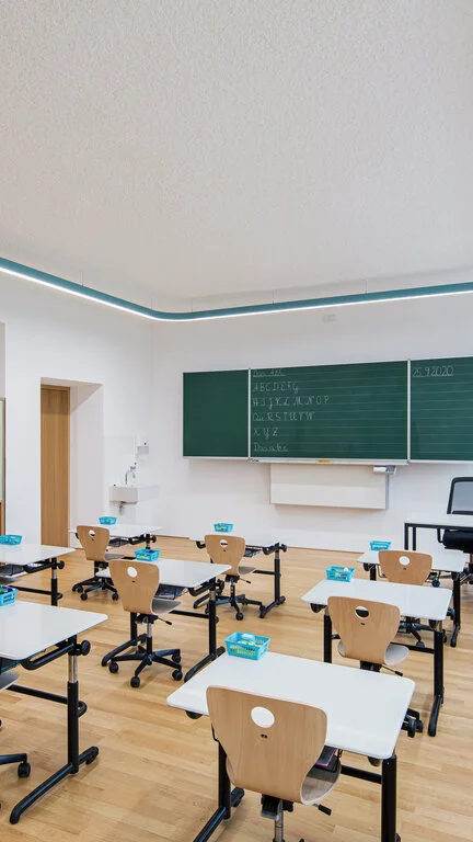 volksschule-scho-nwies-tabernig-zierl-architekten-christian-flatscher-05-ret.jpg